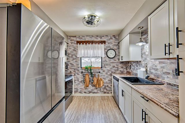 22434 NW 176TH AVENUE, High Springs, FL 32643