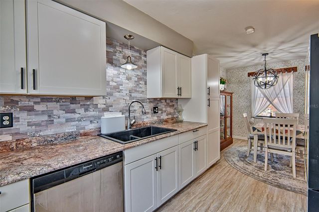 22434 NW 176TH AVENUE, High Springs, FL 32643