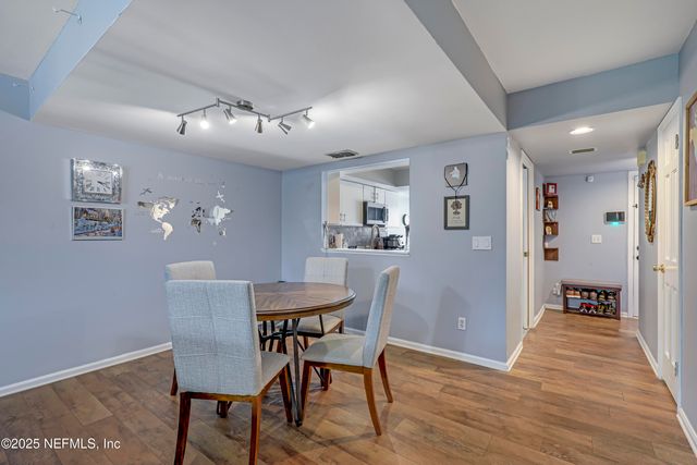 8118 BAYMEADOWS Circle E, 6, Jacksonville, FL 32256