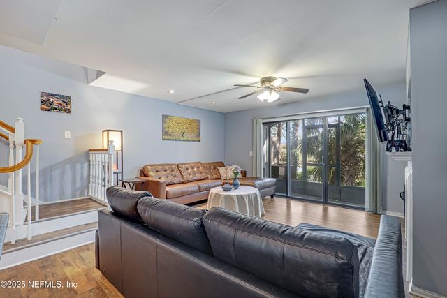 8118 BAYMEADOWS Circle E, 6, Jacksonville, FL 32256