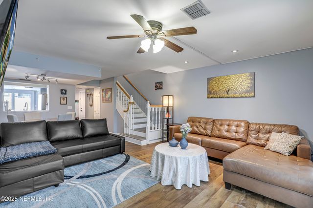 8118 BAYMEADOWS Circle E, 6, Jacksonville, FL 32256