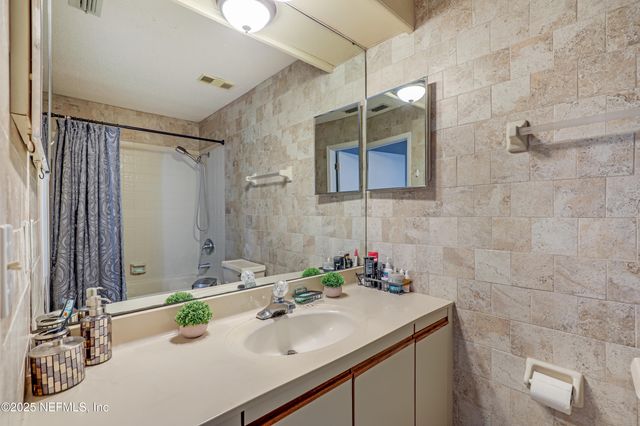 8118 BAYMEADOWS Circle E, 6, Jacksonville, FL 32256