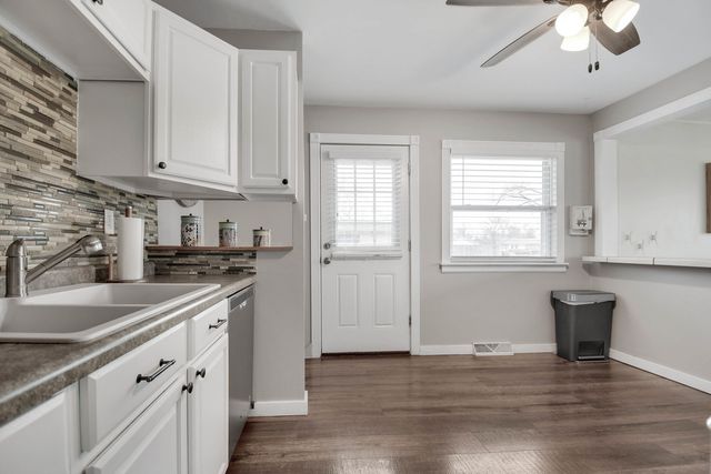 333 Homewood Court, Chicago Heights, IL 60411