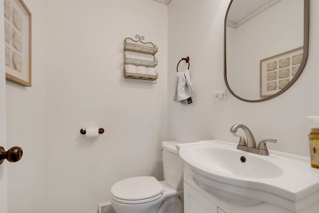 333 Homewood Court, Chicago Heights, IL 60411