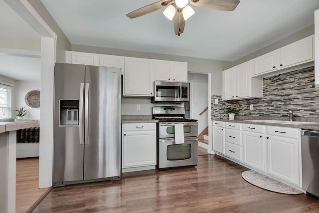 333 Homewood Court, Chicago Heights, IL 60411