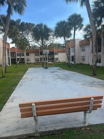 7610 Stirling Road 202 G, Hollywood, FL 33024