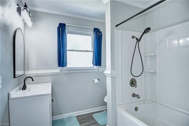 4833 Rosecroft St, Virginia Beach, VA 23464