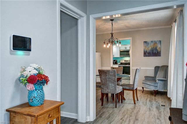 4833 Rosecroft St, Virginia Beach, VA 23464