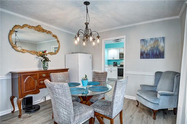 4833 Rosecroft St, Virginia Beach, VA 23464