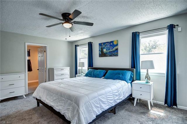 4833 Rosecroft St, Virginia Beach, VA 23464