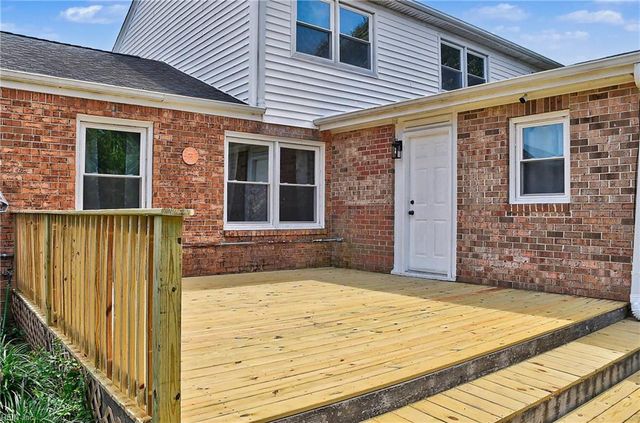 4833 Rosecroft St, Virginia Beach, VA 23464