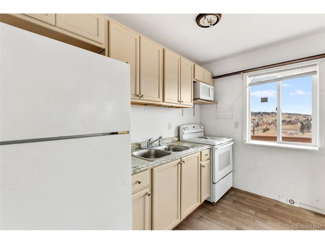 202 Silver St, Cripple Creek, CO 80813