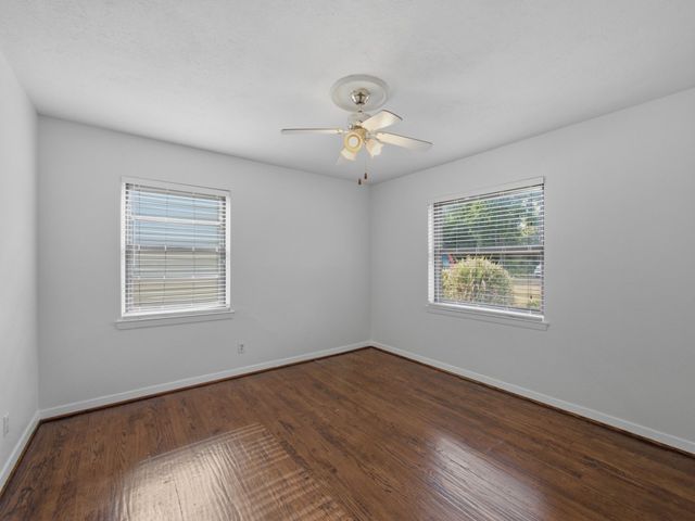 11731 Dorchester Drive, Dallas, TX 75218