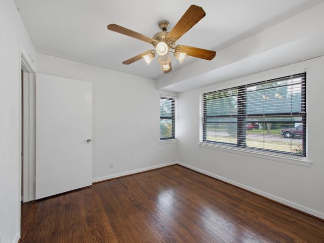 11731 Dorchester Drive, Dallas, TX 75218