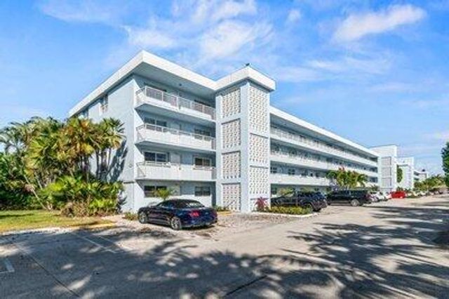 2006 S Federal Highway G201, Boynton Beach, FL 33435