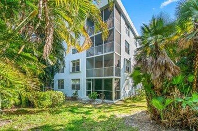 2006 S Federal Highway G201, Boynton Beach, FL 33435