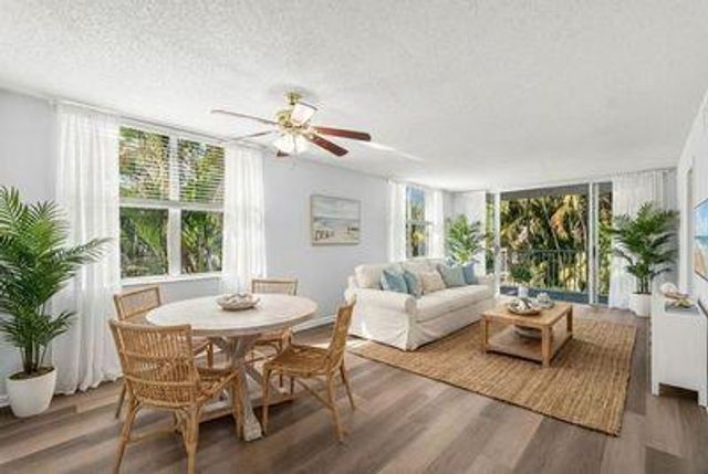 2006 S Federal Highway G201, Boynton Beach, FL 33435