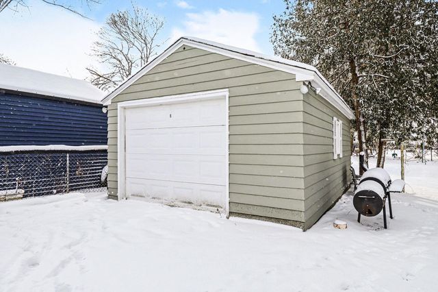 227 Whitcomb Street, Kalamazoo City, MI 49001