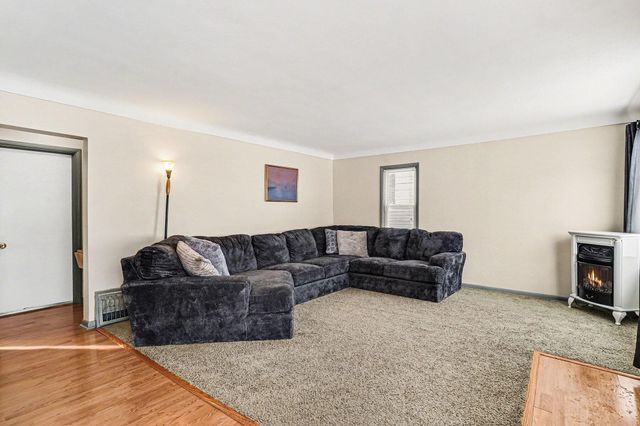 227 Whitcomb Street, Kalamazoo City, MI 49001