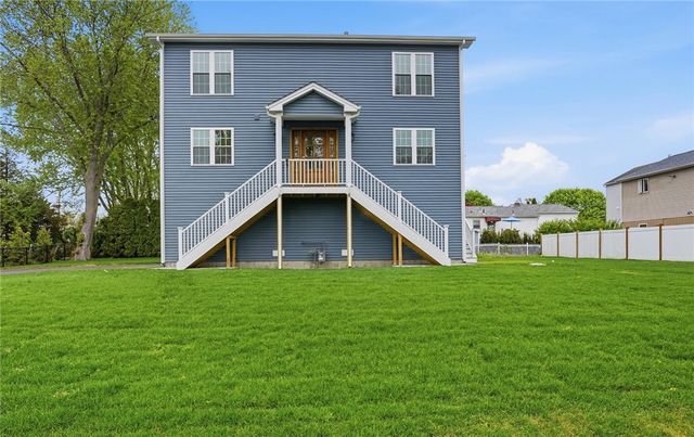 60 Bloor Street, Warwick, RI 02889