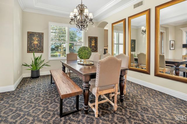 11201 Moorgate Street, Bakersfield, CA 93311