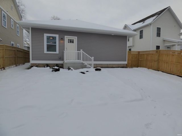 726 TURNOCK Street, South Bend, IN 46617