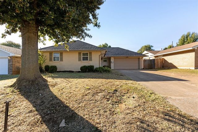 616 Fairlane Drive, Midwest City, OK 73110