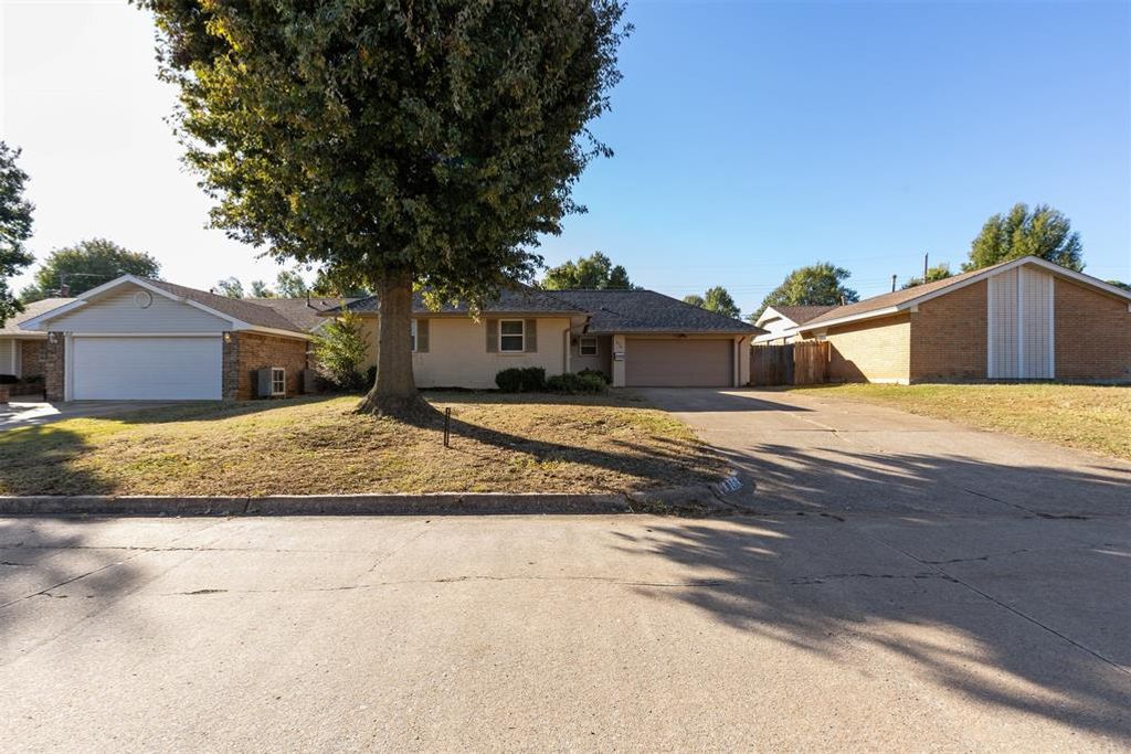 616 Fairlane Drive, Midwest City, OK 73110