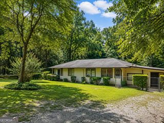 172 Raymond Carson Street, Newnan, GA 30265