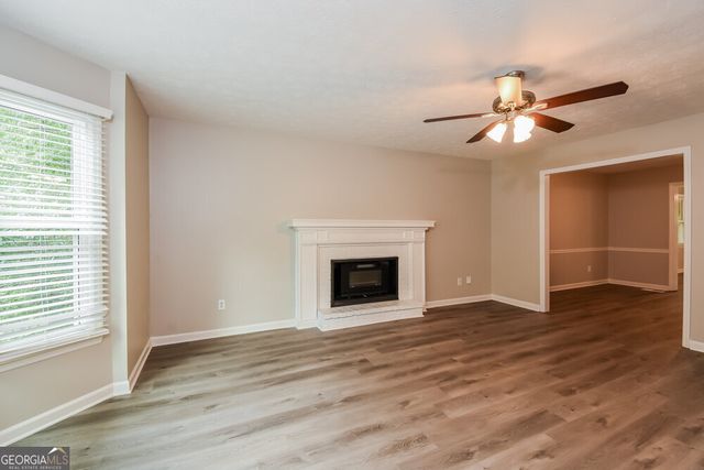 20 Louise Court NW, Marietta, GA 30064