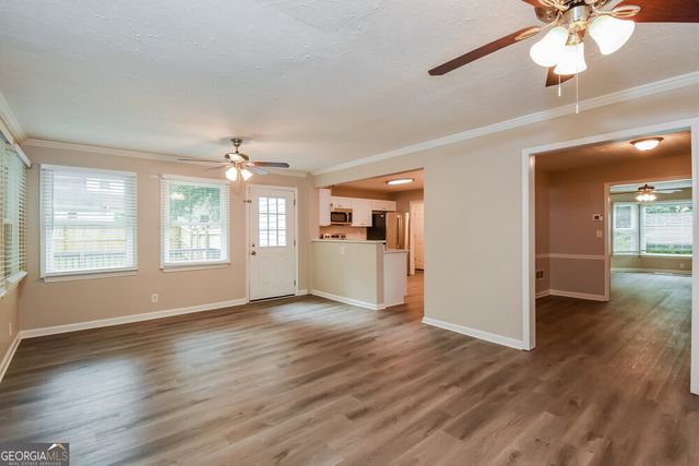 20 Louise Court NW, Marietta, GA 30064