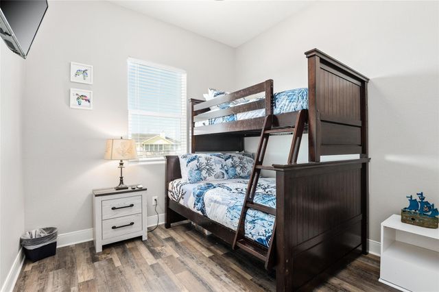 4406 Whaler Lane, Crystal Beach, TX 77650