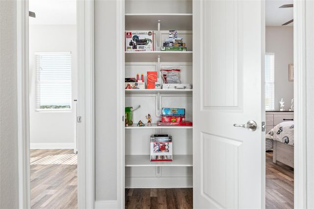 4406 Whaler Lane, Crystal Beach, TX 77650