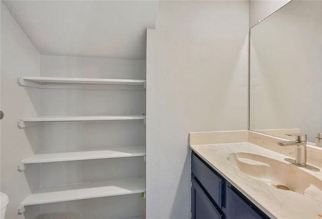 2400 Longmire Drive 301, College Station, TX 77845