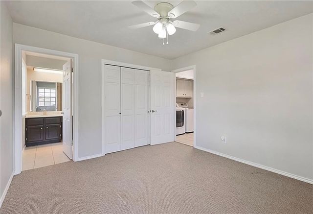 2400 Longmire Drive 301, College Station, TX 77845