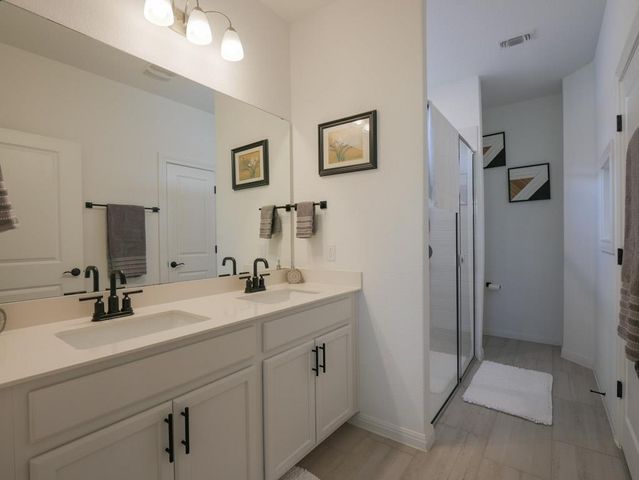 102 Bristol CV, Georgetown, TX 78633