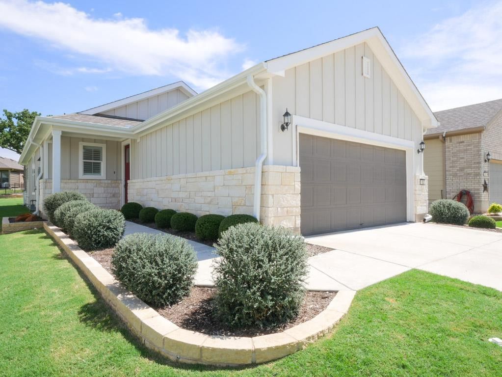 102 Bristol CV, Georgetown, TX 78633