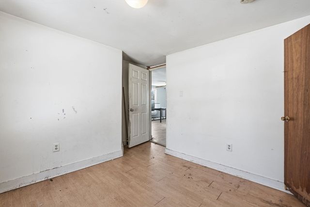 2 Water St, Greenfield, MA 01301