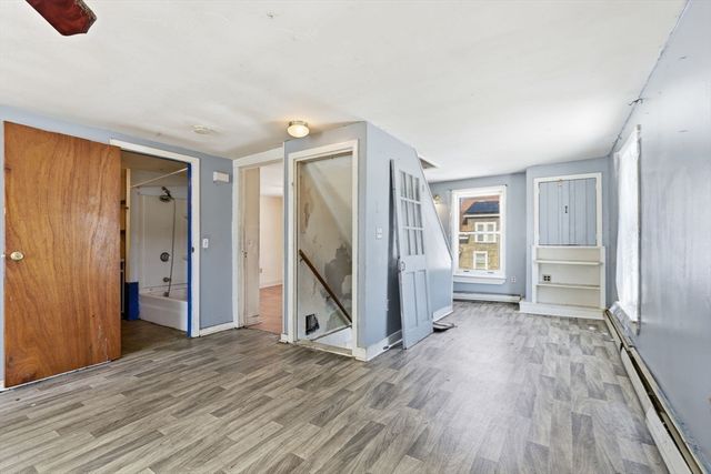 2 Water St, Greenfield, MA 01301