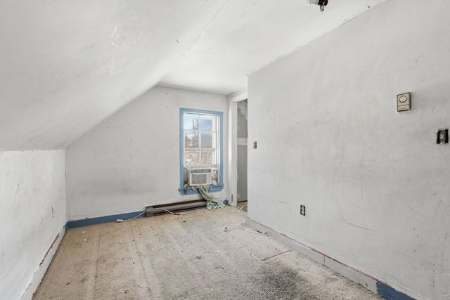 2 Water St, Greenfield, MA 01301