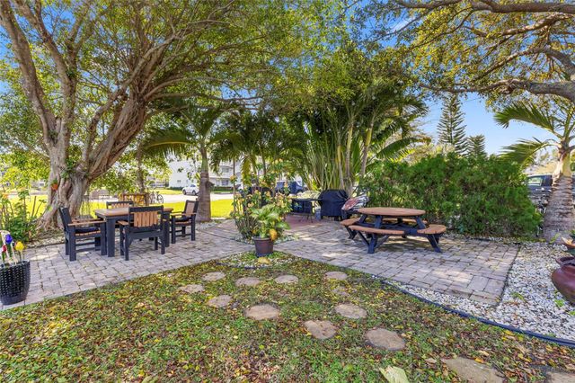 2122 Cambridge F 2122, Deerfield Beach, FL 33442