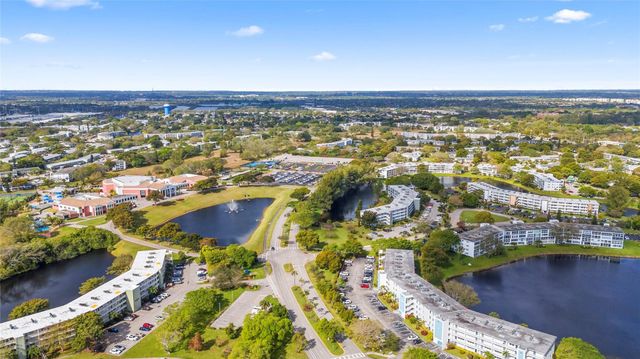 2122 Cambridge F 2122, Deerfield Beach, FL 33442