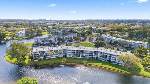 2122 Cambridge F 2122, Deerfield Beach, FL 33442