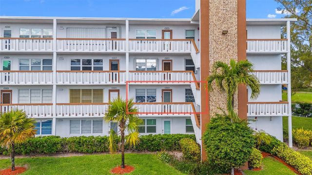 2122 Cambridge F 2122, Deerfield Beach, FL 33442