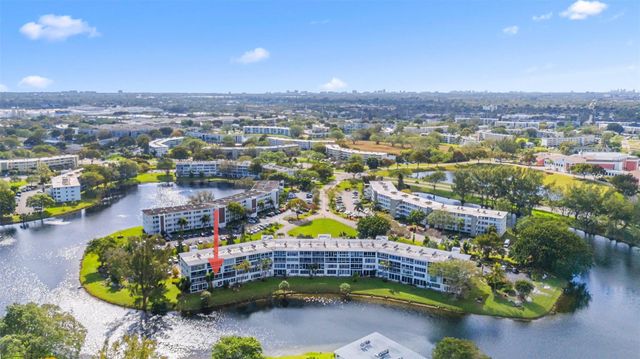 2122 Cambridge F 2122, Deerfield Beach, FL 33442