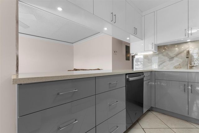 2122 Cambridge F 2122, Deerfield Beach, FL 33442