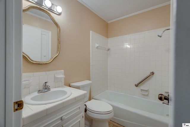 430 PINE HILLS DRIVE, Calhoun, LA 71225