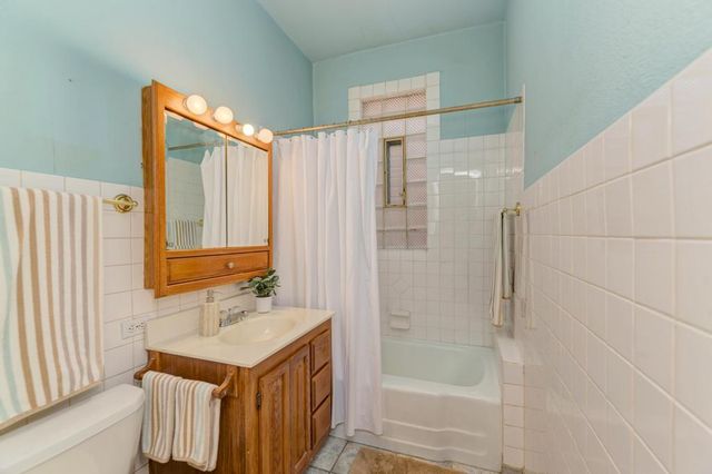 3721 S 53rd Court, Cicero, IL 60804