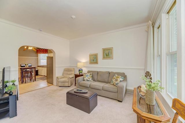 3721 S 53rd Court, Cicero, IL 60804