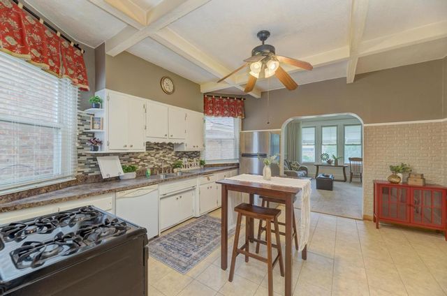 3721 S 53rd Court, Cicero, IL 60804